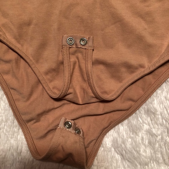 NWOT Forever 21 tan body suit - Picture 2 of 4